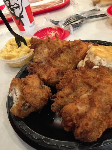 Fast Food Restaurant «KFC», reviews and photos, 802 High St, Wadsworth, OH 44281, USA