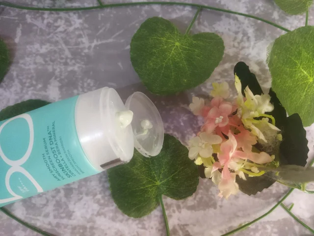 Wardah UV Shield Airy Smooth Sunscreen Serum 2