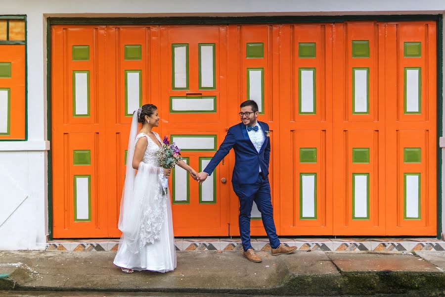 Fotografo di matrimoni Julián Arbeláez (arbelaezfoto). Foto del 16 gennaio 2023