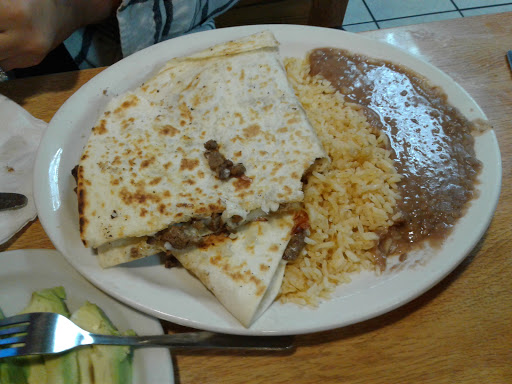 Mexican Restaurant «La Morenita Mexican Restaurant», reviews and photos, 150 Wallace Blvd, Clarksville, TN 37042, USA