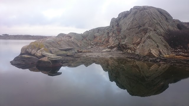 Place around image