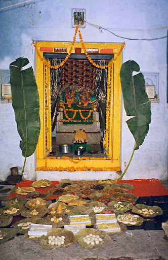 radha-kunda-3