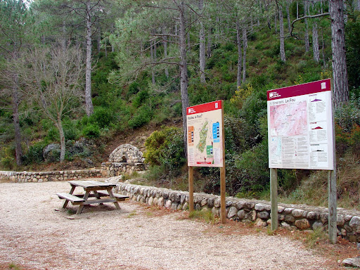 Senderismo: Àrea de la Fou - Cova dels Angels - Cova Roja - Pont Foradat