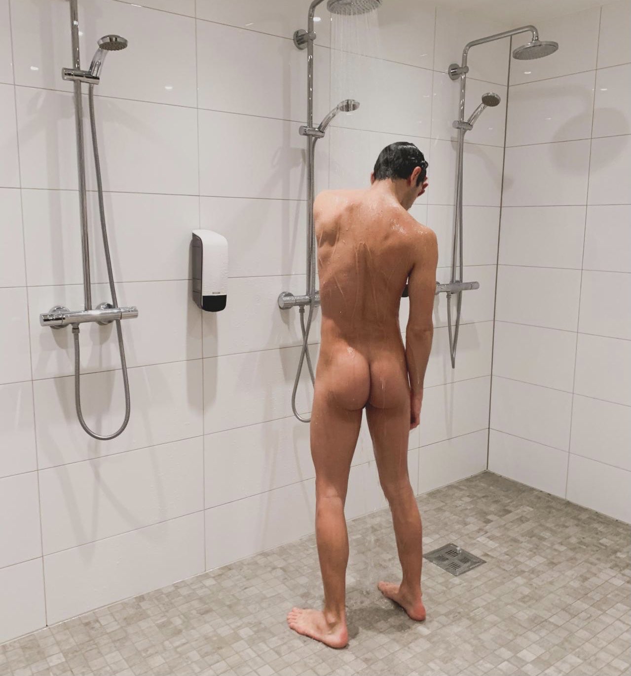 Bob S Naked Guys Modern Looking Communal Shower