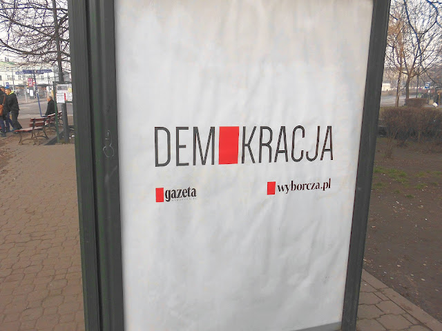 Komitet Napadu na Demokrację a ład nazewniczy i moralny