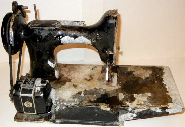 Hand-crank sewing machines  oldsingersewingmachineblog