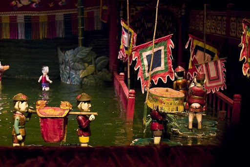 vietnams water puppetry