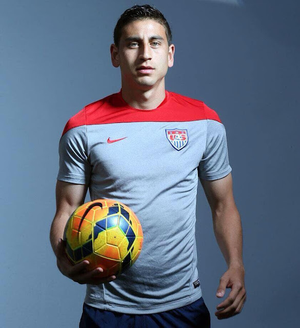 Alejandro Bedoya Dp Profile Pics