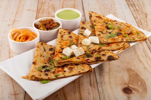 Paneer Piyaz Mixed Paratha