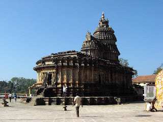 vidyashankara temple.jpg