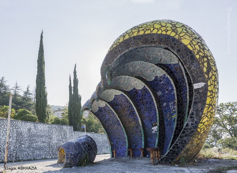 herwig-soviet-bus-stops-10