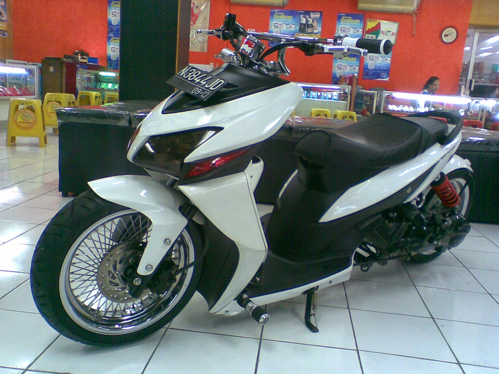 Honda Vario Modifikasi Velg 17 Thecitycyclist