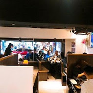 瓦崎燒烤火鍋(公館店)