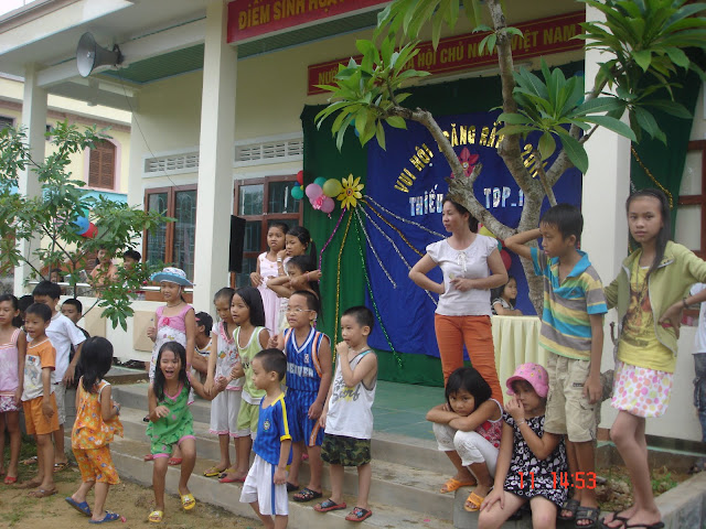 Chương Trình Đêm Hội Trăng Rằm Năm 2011 DSC00024