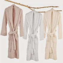 <br />Barefoot Dreams CozyChic Adult Robe