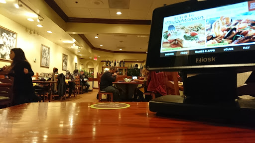 Italian Restaurant «Olive Garden», reviews and photos, 1380 Boston Rd, Springfield, MA 01119, USA