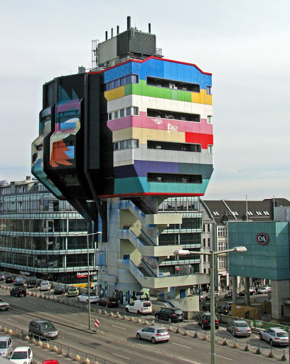 Bierpinsel, o prédio bizarro de Berlim