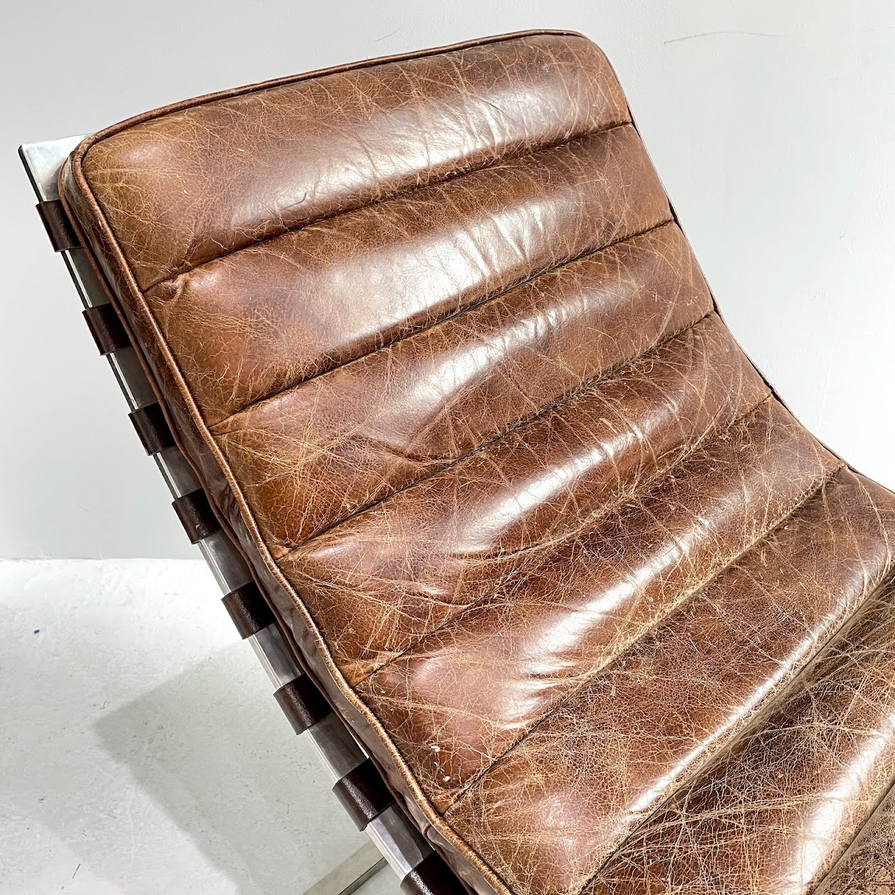 Modernist Chrome and Leather Chaise Lounge