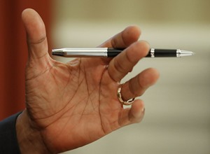 bullet pen