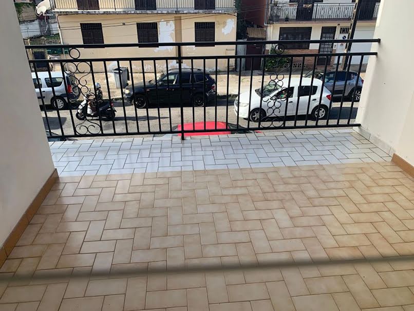 Vente maison 6 pièces 230 m² à Cayenne (97300), 360 400 €