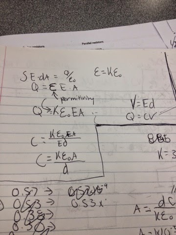 Physics4b Vlgomez 4 28 Capacitors And Capacitive Circuits