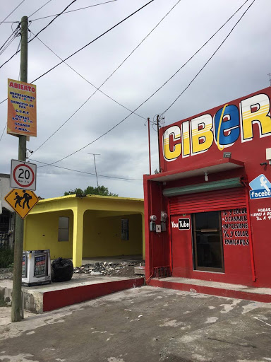 CIBER LA WEB@ CAVAZOS LERMA, Benito Juarez # 280, Col. Manuel Cavazos Lerma, Entre Francisco Zarco y Alfonso Zurita, Col. Manuel Cavazos Lerma, 87453 Matamoros Tamaulipas, Tamps., México, Tienda de informática | TAMPS