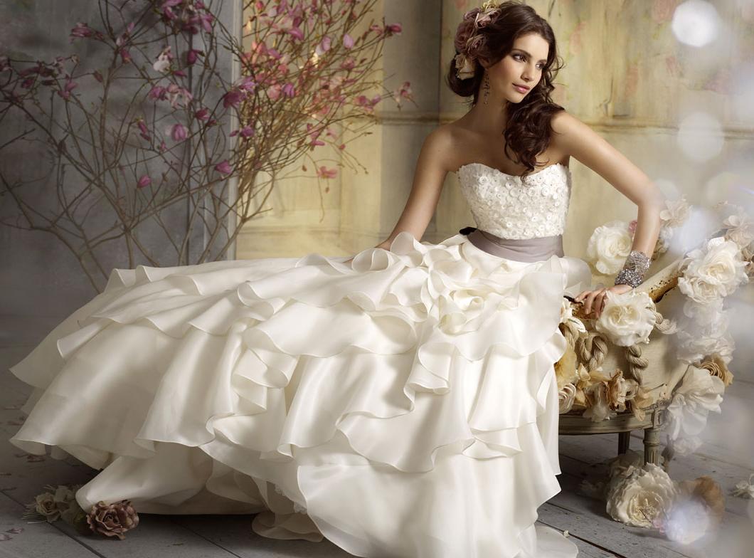 jim hjelm wedding dress style