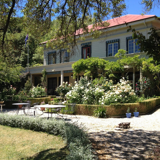 Blythcliffe, Historic Bed & Breakfast in Akaroa logo