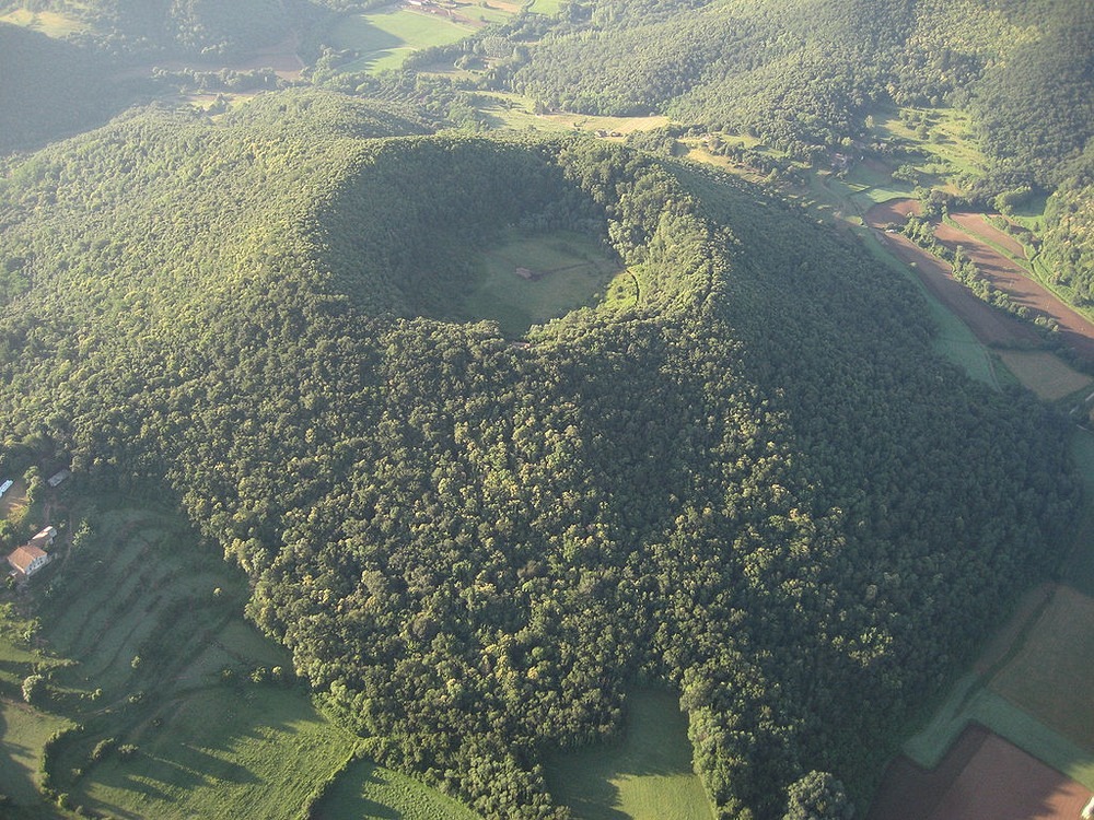 santa-margarida-volcano-1