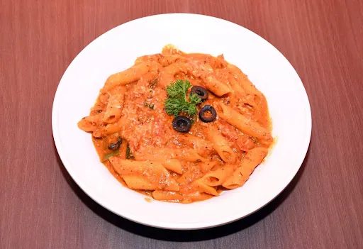 Veg Arrabbiata Pasta