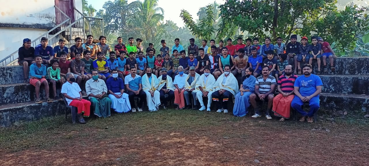 കാഞ്ഞിലേരിയിൽ റിപ്പപ്ലിക് ദിനത്തിൽ മുൻ സൈനികർക്ക് ആദരം നൽകി 