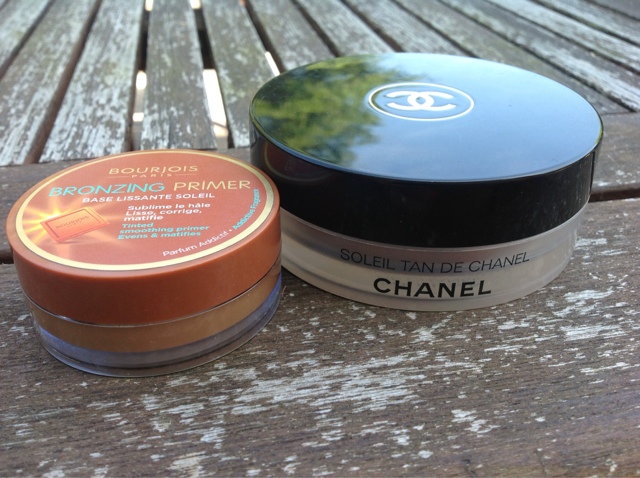 Chanel Les Beiges Healthy Glow Bronzing Cream VS Chanel Soleil Tan