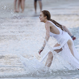 SHM_LOHAN_BEACH_0407167405.jpg