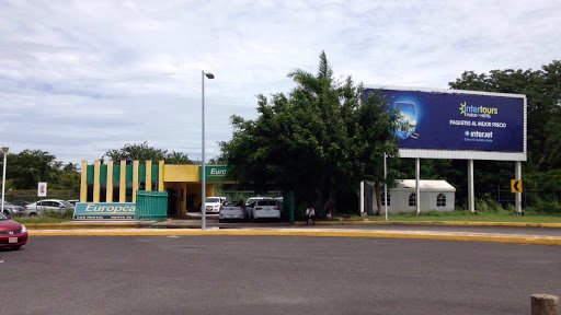 Europcar Renta de Autos en Ixtapa Zihuatanejo Aeropuerto, Desviacion al Aeropuerto S/N, Lote 30, Aeropuerto Internacional de Ixtapa Zihuatanejo, 40880 Zihuatanejo, Gro., México, Empresa de gas | GRO