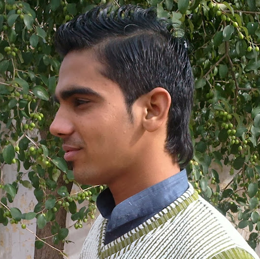 Aqib Khan Photo 29