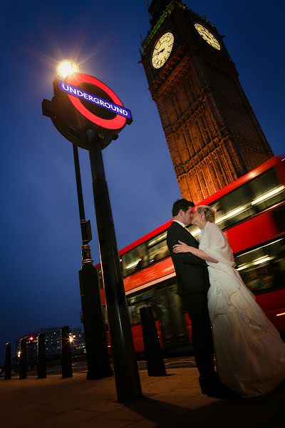 Fotógrafo de casamento Gerald Geronimi (geronimi). Foto de 24 de janeiro 2014