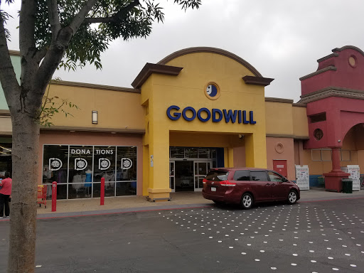 Non-Profit Organization «Goodwill», reviews and photos