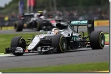 Lewis Hamilton conquista la pole del gran premio di Gran Bretagna 2016