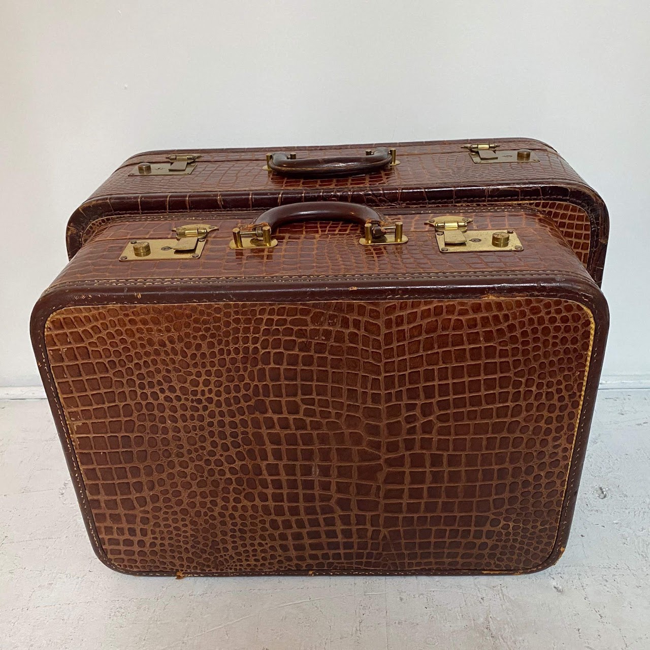 Cavanaugh Vintage Alligator Luggage Pair