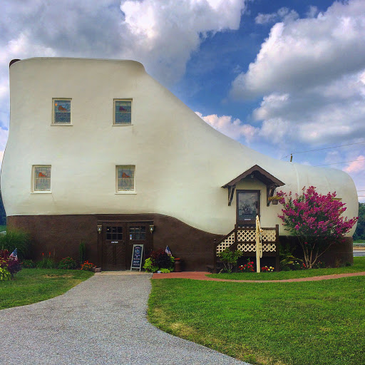 Tourist Attraction «The Haines Shoe House», reviews and photos, 197 Shoe House Rd, York, PA 17406, USA