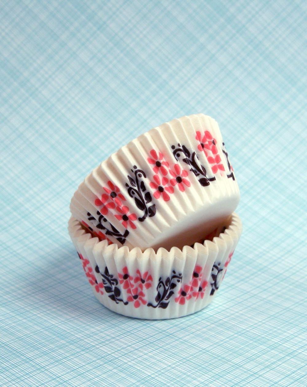 Pink Retro Rose Cupcake Liners  45 