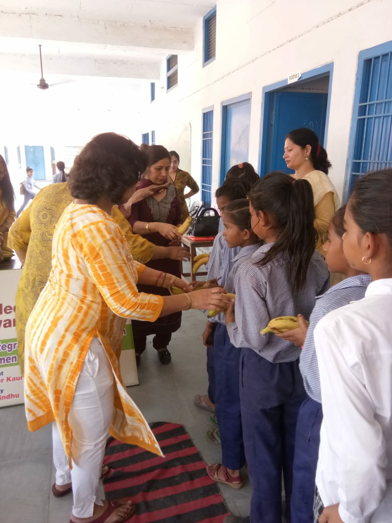 Free napkins and fruits were distributed to the girl students by 'Neema Sanstha': Dr. Parminder Kaur