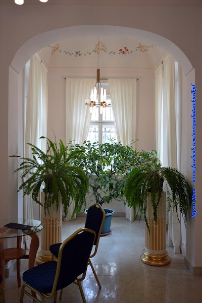 Photos of Haj&oacute;si Baroque Castle (Visitor Center)