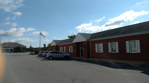 Post Office «US Post Office», reviews and photos, 25 Catoctin Cir SE, Leesburg, VA 20175, USA