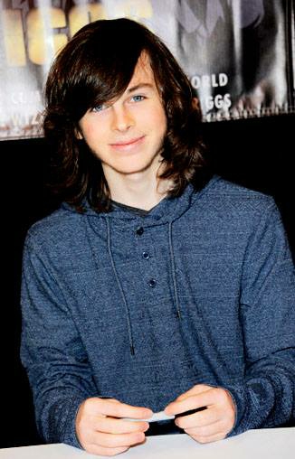 Chandler Riggs Profile Pics Display Images