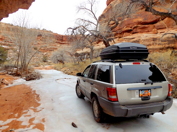 Jeep at the end of the route in Sevenmile Canyon