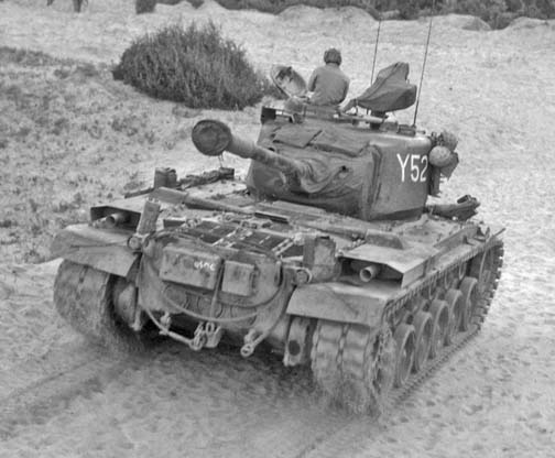 파일:external/upload.wikimedia.org/M46-Patton-Korea-19520708.jpg