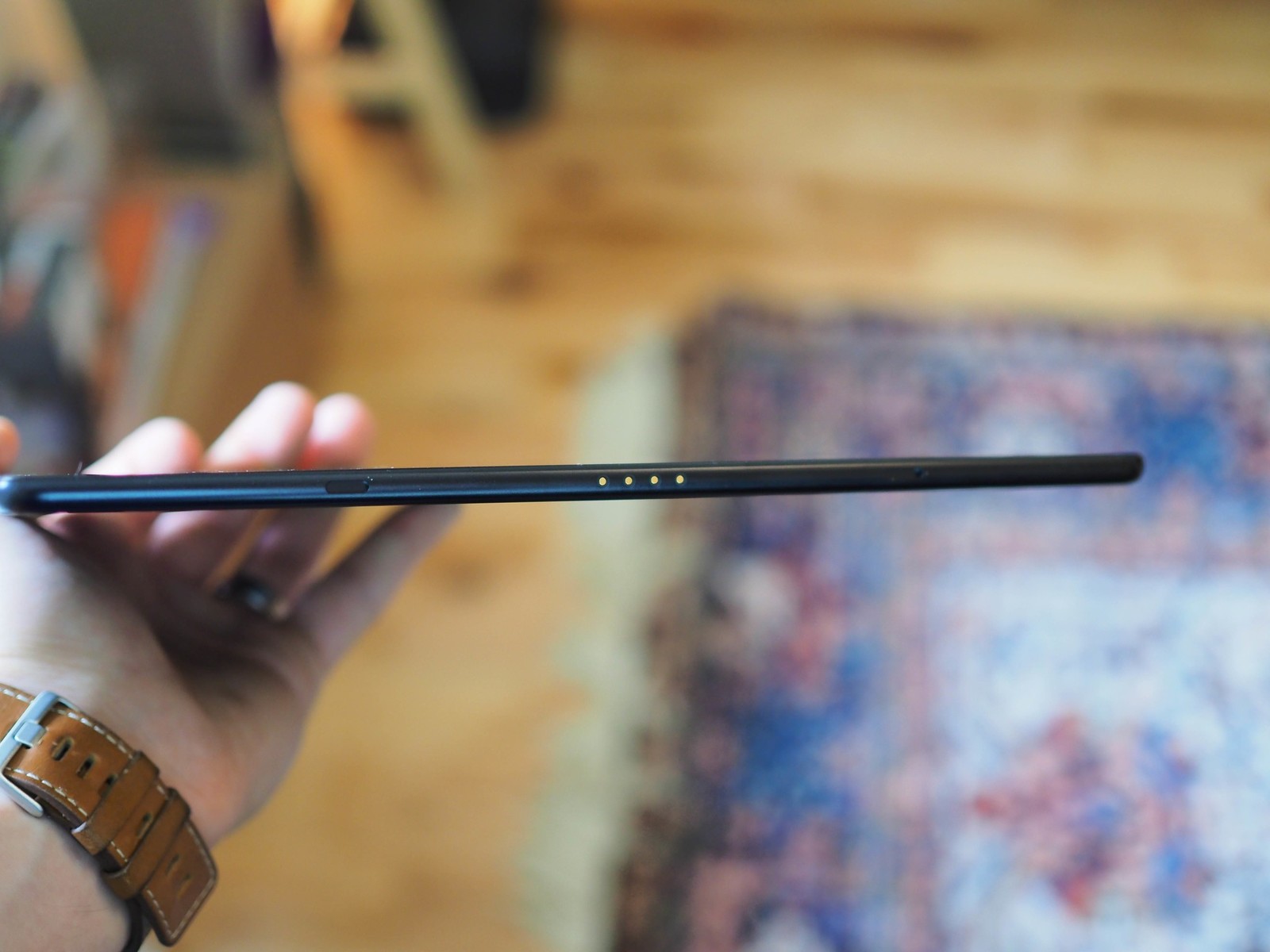 تابليت Galaxy Tab S4 المميز بمواصفات قوية مع إكسسوارات رائعة جداً
