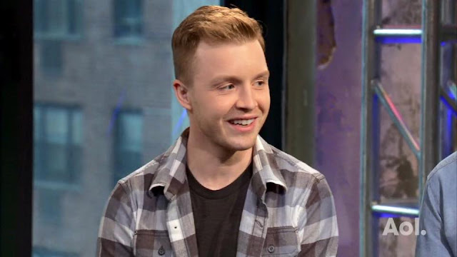 Noel Fisher Profile Pics Dp Images