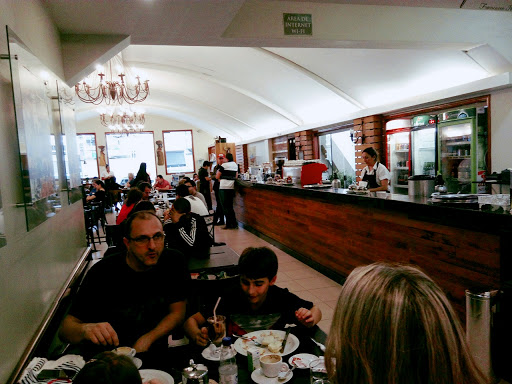 Sá Rosa Café, R. Pref. Chagas, 81 - Centro, Poços de Caldas - MG, 37701-010, Brasil, Restaurantes_Sorveterias, estado Minas Gerais